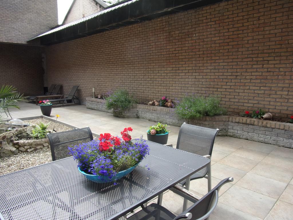 Condo Gardens Брюссель Экстерьер фото